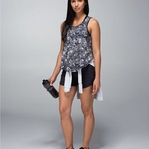 Lululemon Run: Split Singlet Flowabunga Black Angel Wing / Black - PTP 18”